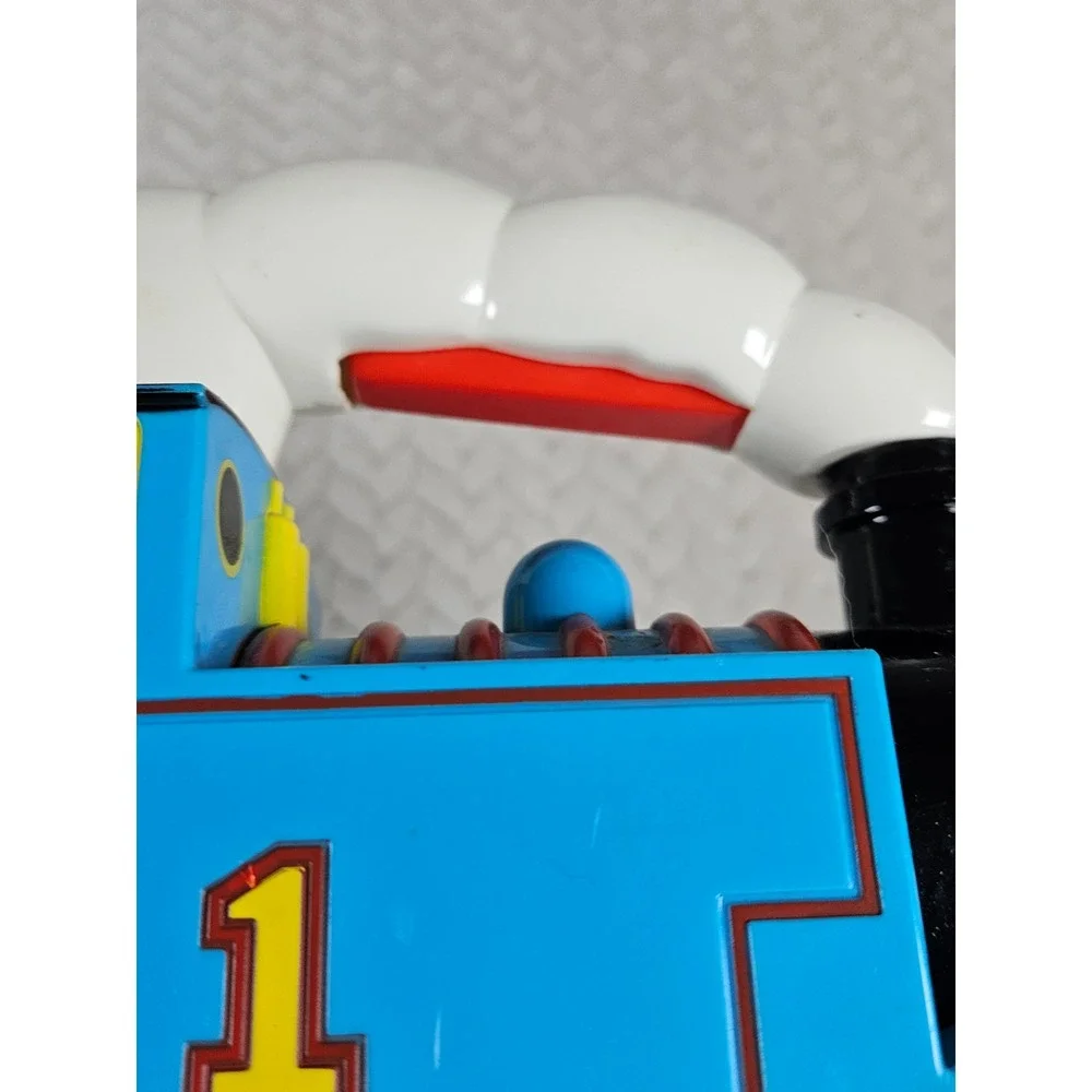 Little Tikes Thomas the Tank Engine Flashlight Train Toy Blue LC6081 Vintage